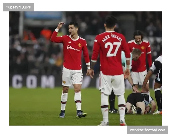 伯恩利七分钟连追三球客场逆转击败水晶宫队